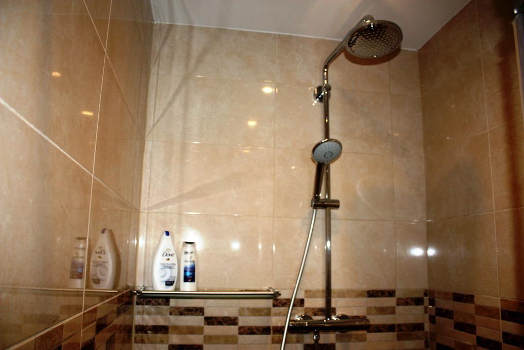 Eu Guesthouse Брюссель Номер фото